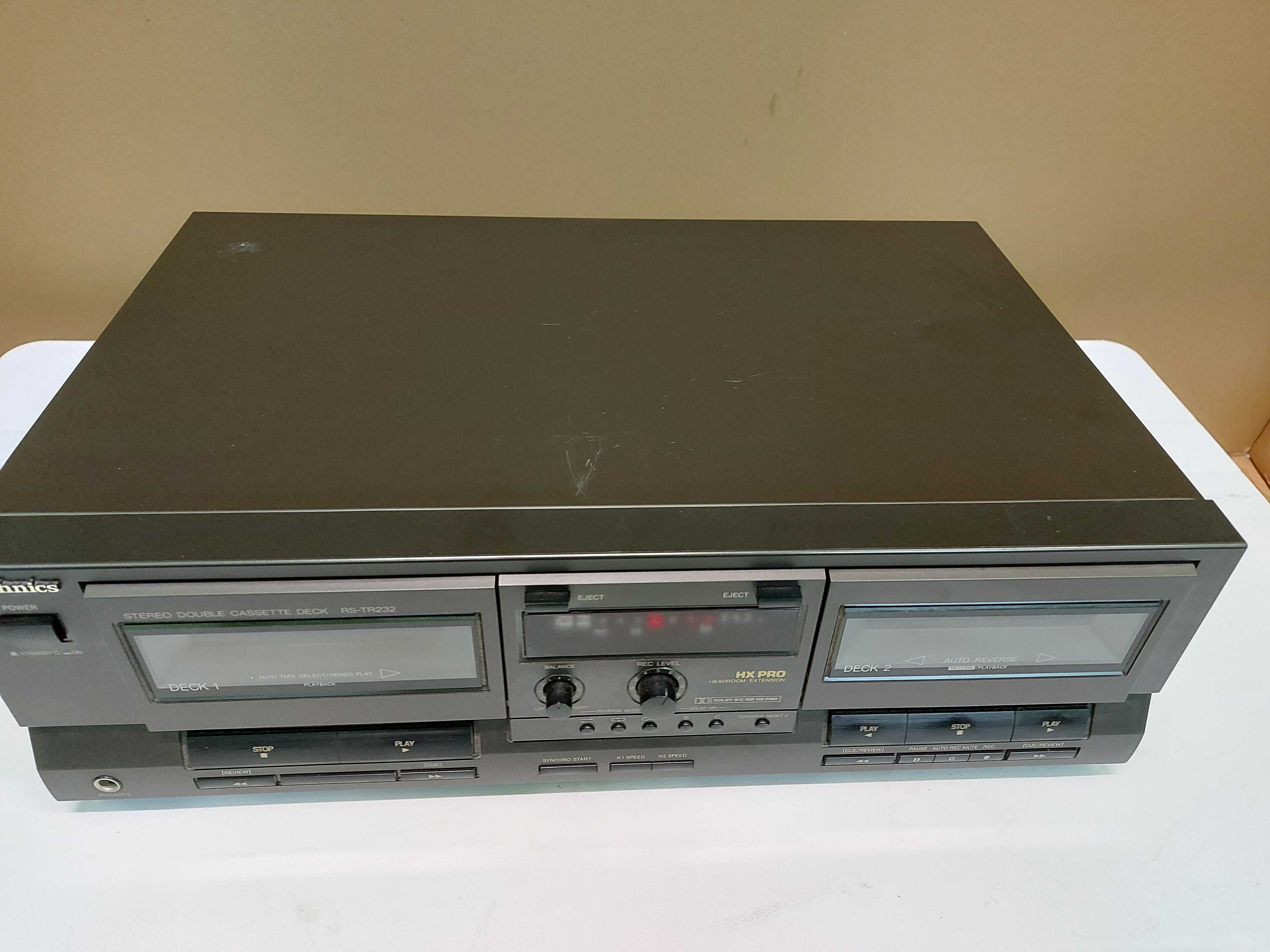 magnetofon Technics RS-TR 232