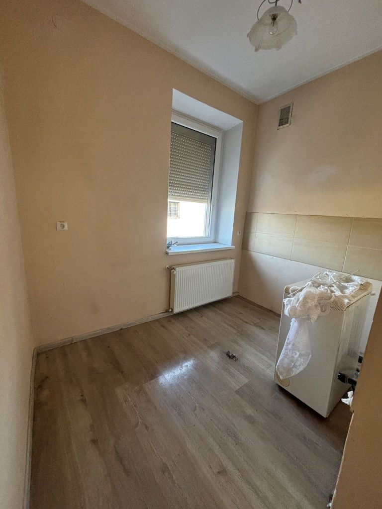 Sprzedam mieszkanie 32,77m2 kawalerka Glubczyce możliwe raty