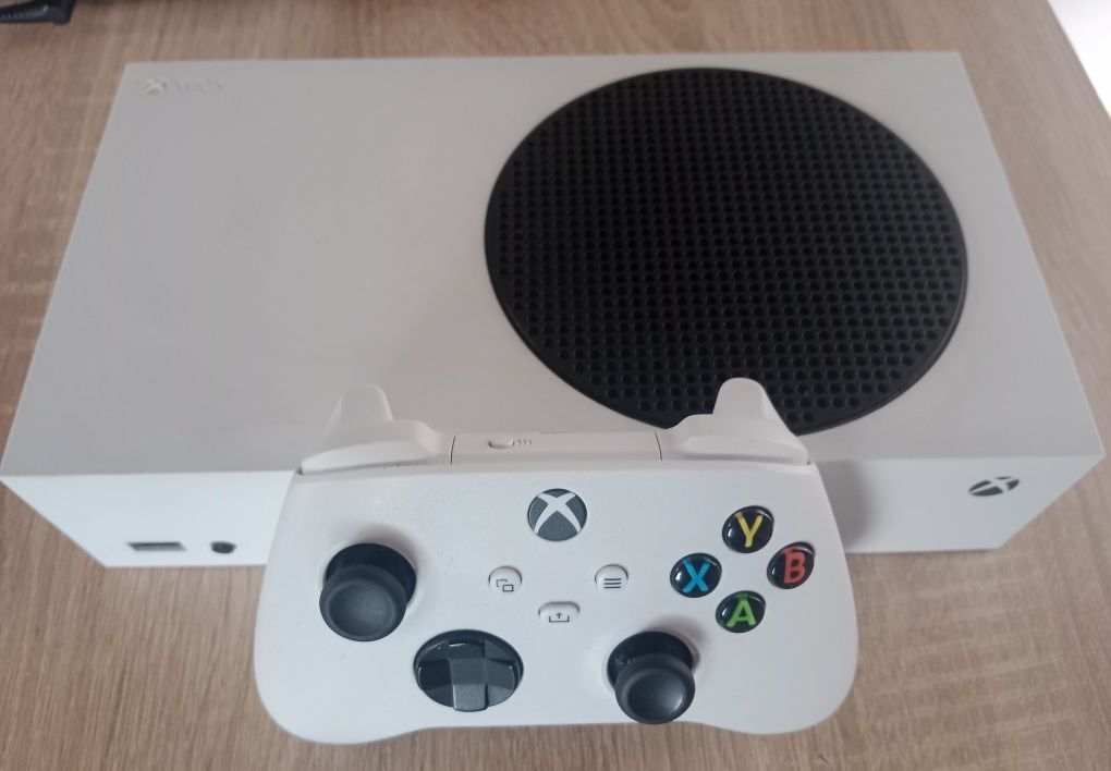 Xbox Series S z Kontrolerem