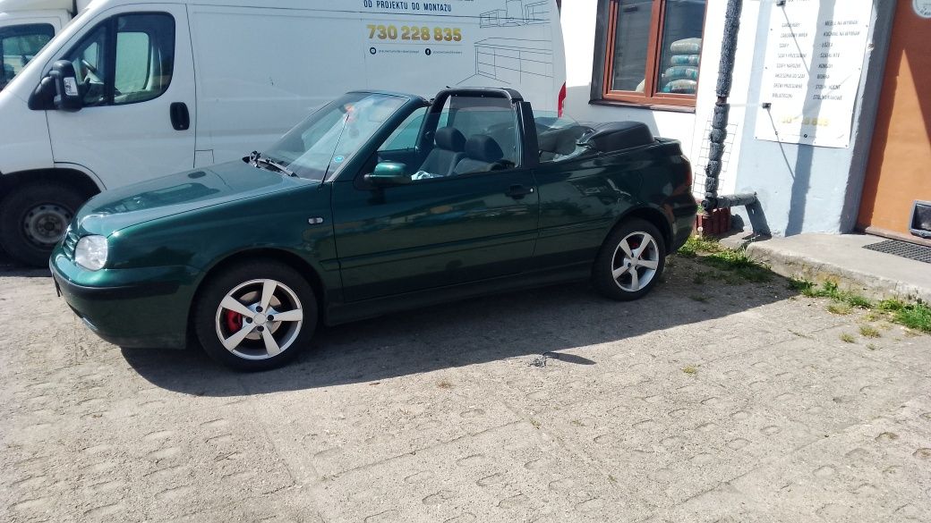 Volkswagen Golf 1,6 cabrio