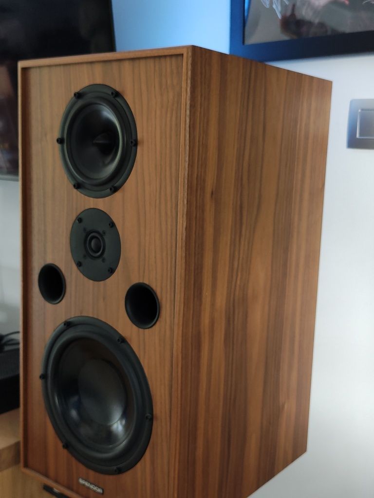 Kolumny 3 drożne spendor classic 1/2 kolor wallnut