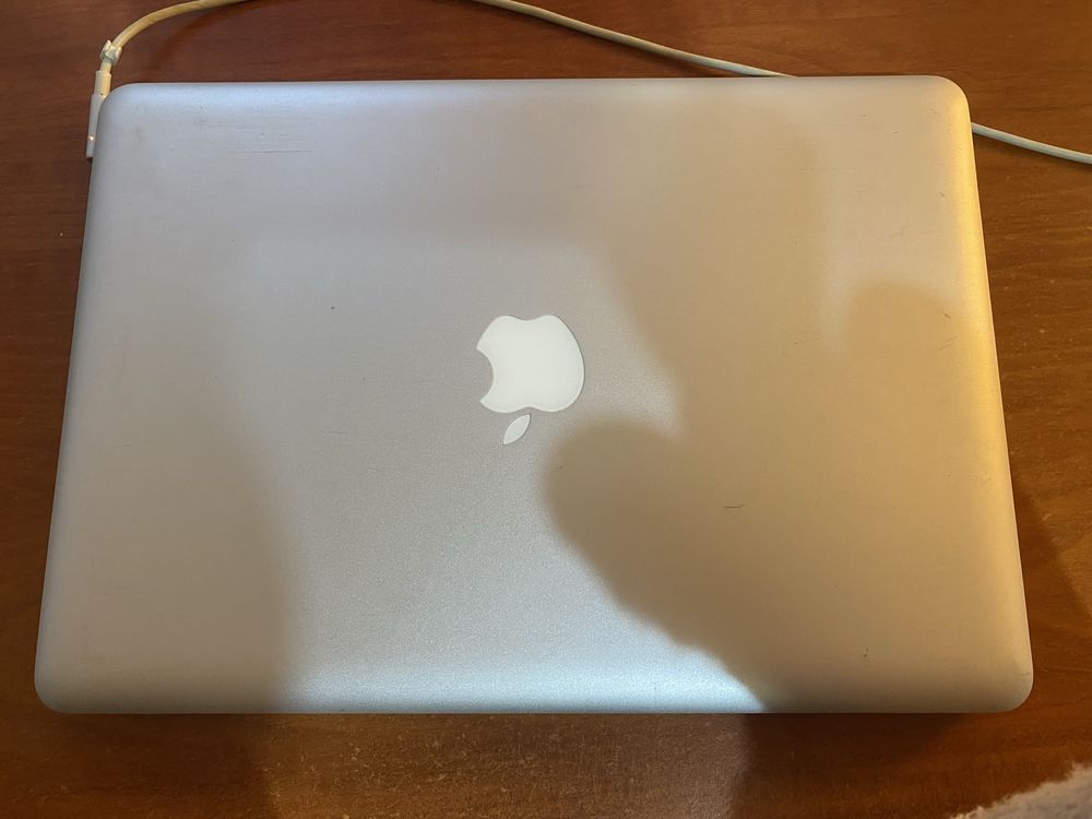 Macbook Pro (13 polegadas, finais de 2011) com 1TB de armazenamento