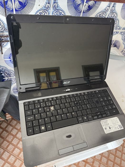 Laptops, Keyboard, and Car Radio64550780705026122