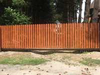 Brama przesuwna 4 m, wypełnienie sztachety metalowe lub drewniane
