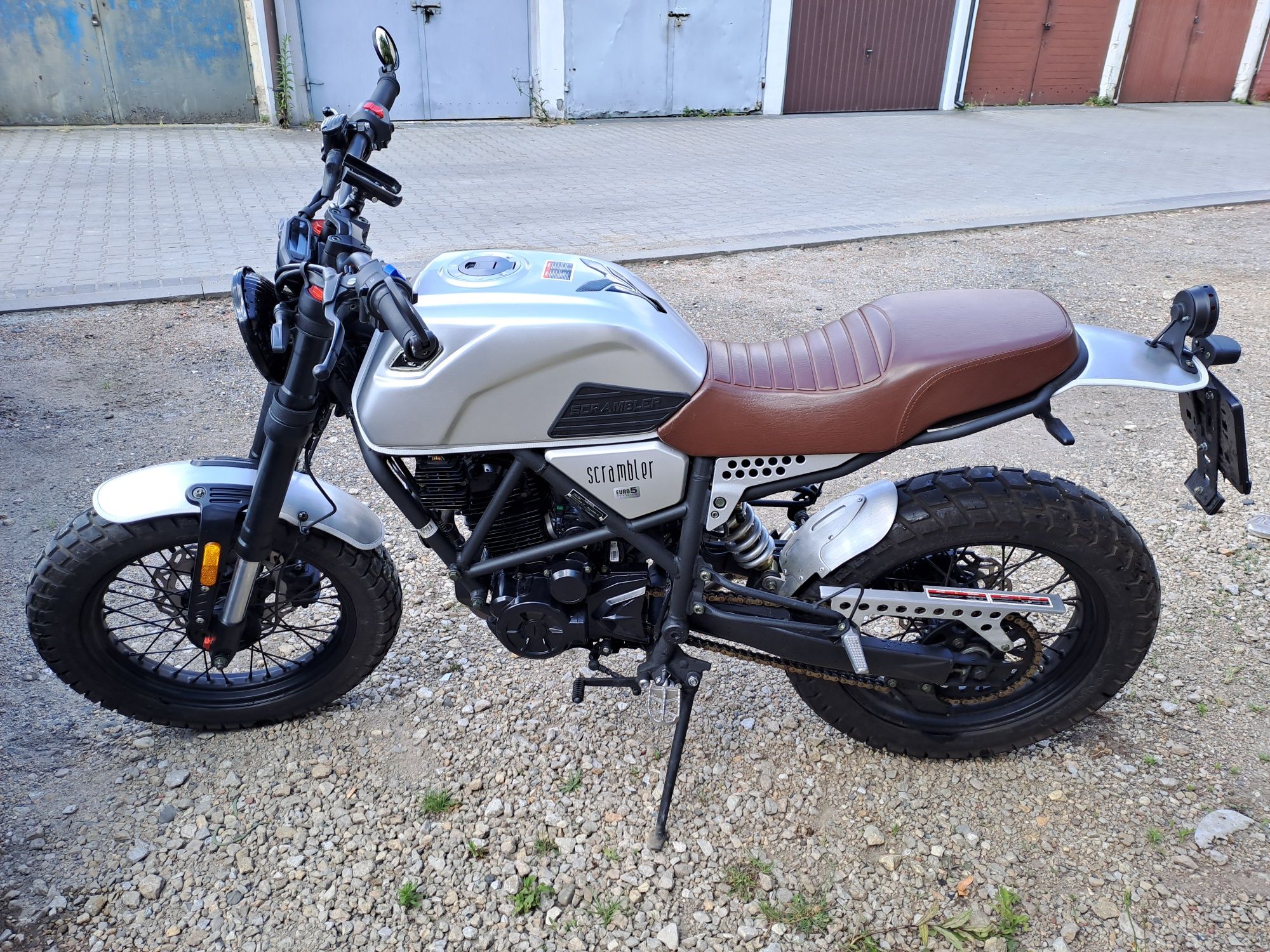 Zipp scrambler 125ccm.
