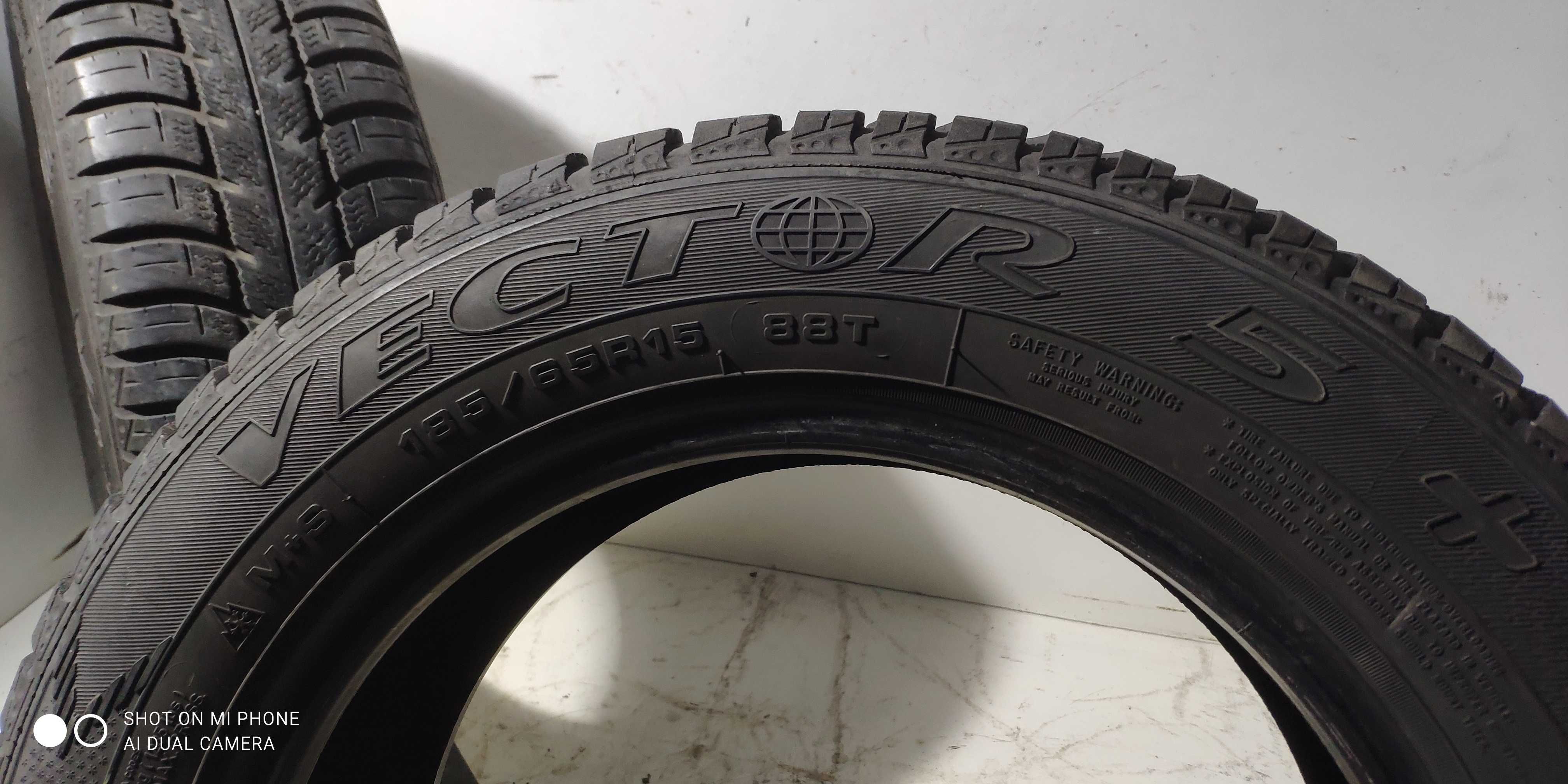 Opony 185/65R15 GOODYEAR całoroczne VECTOR 5 + komplet 4szt zimowe