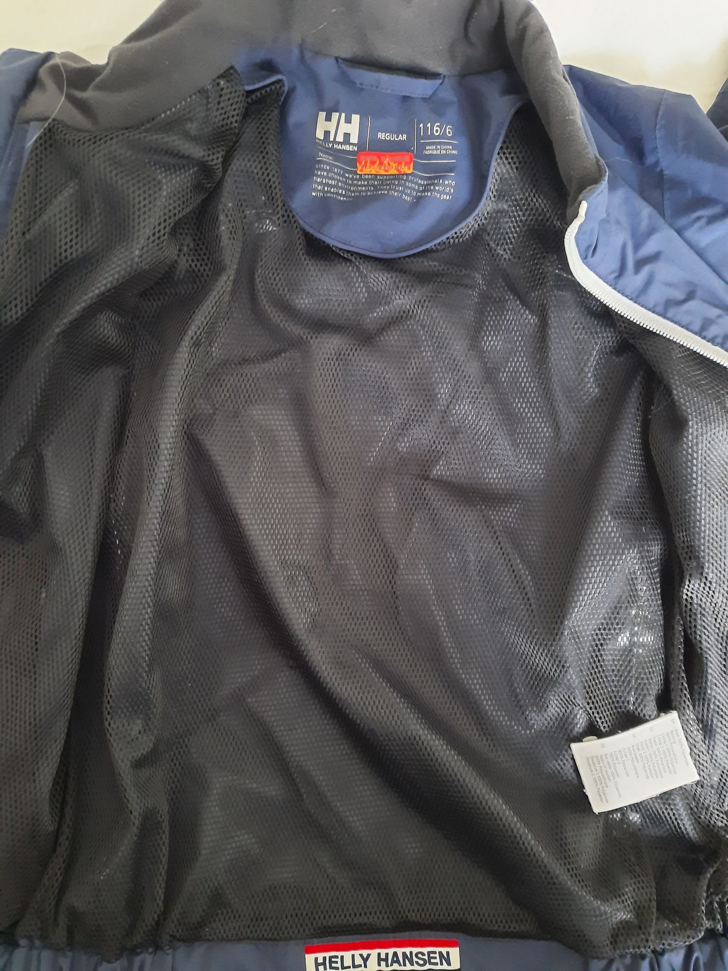 Kurtka przeciwdeszczowa Helly Hansen r.116r.