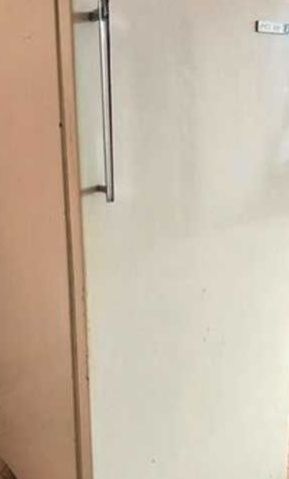 Холодильник " Днепр 2". Додатково морозилка та холодильник.