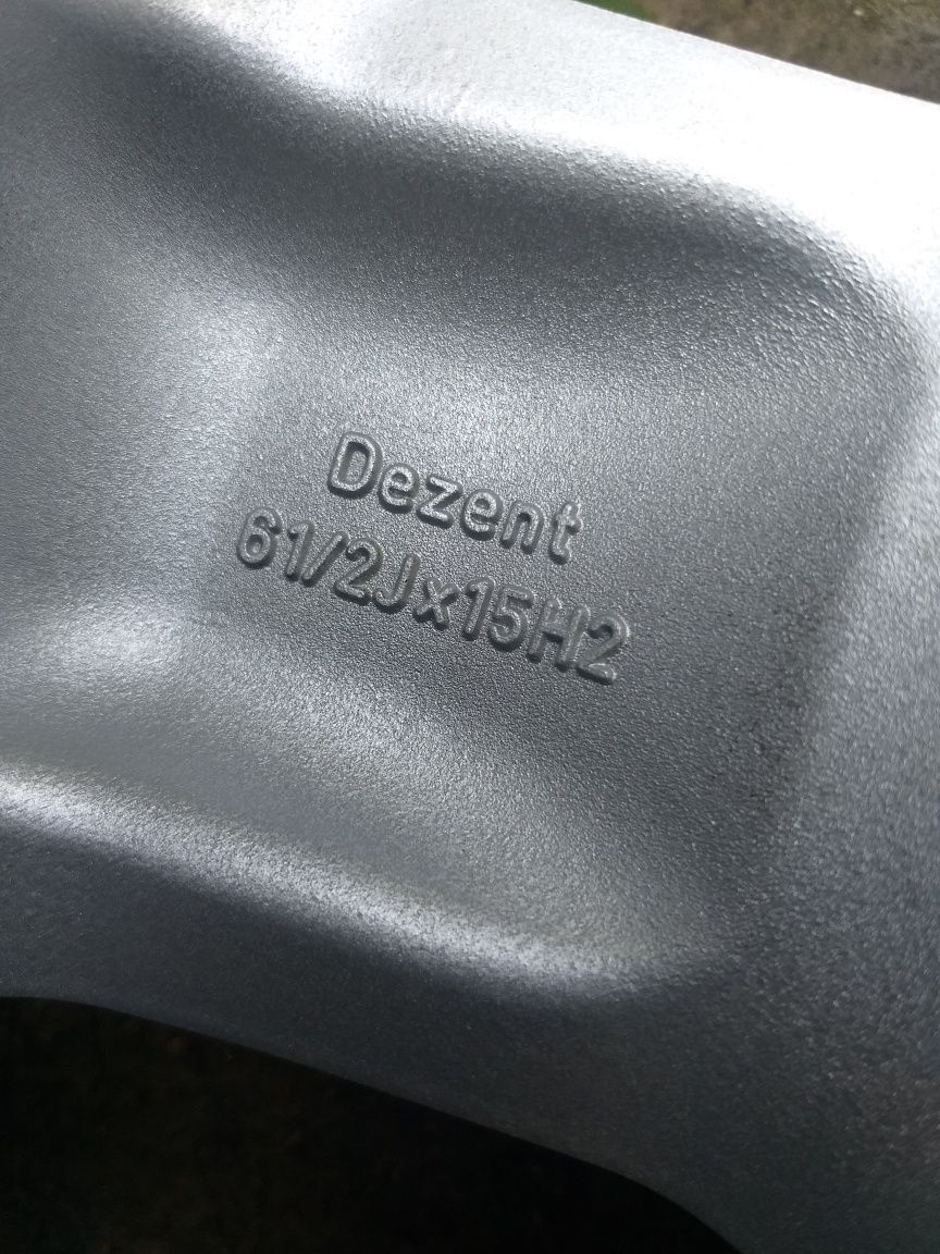 Диски DEZENT KBA45656