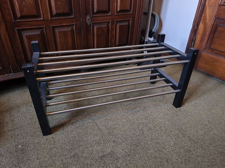 Sapateira IKEA bom estado