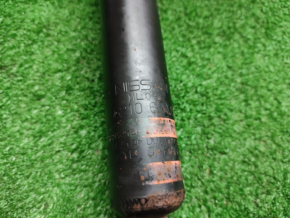 Амортизатор задній Nissan rogue t33 2.5 разборка ніссан рог т33