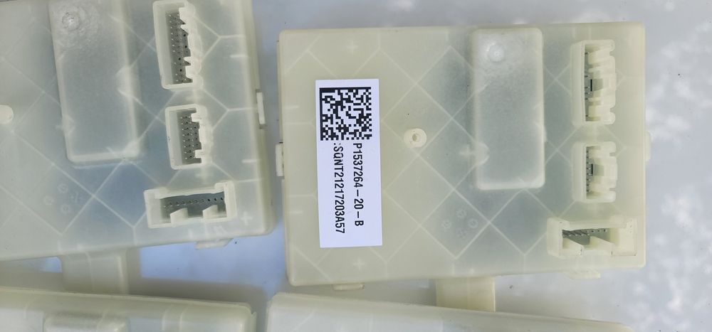 Ретрофіт P1537264-20-B Tesla 3 Тесла У ccs tesla