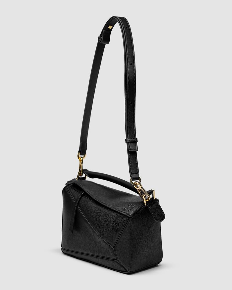 Torebka Loewe Small Puzzle Bag in Classic Calfskin Black