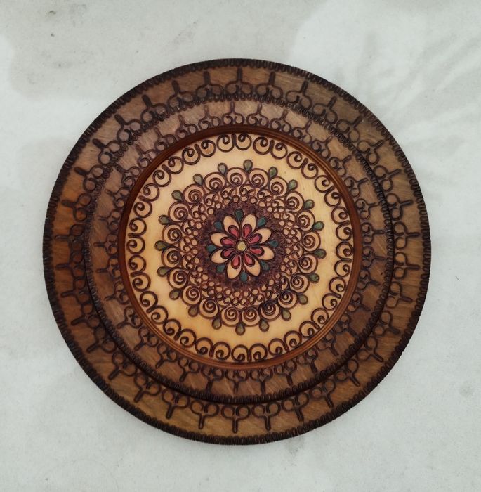 Pratos de madeira de decoração de paredes