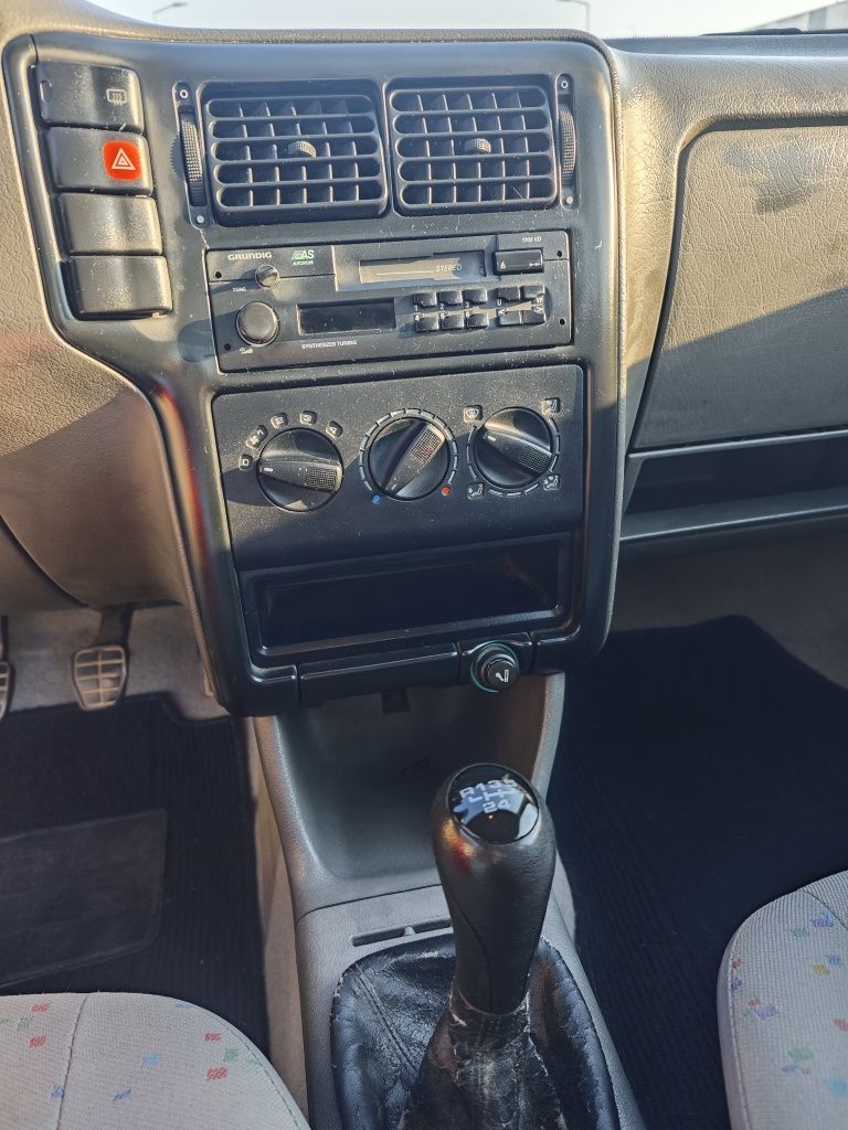 Volkswagen Polo 1998