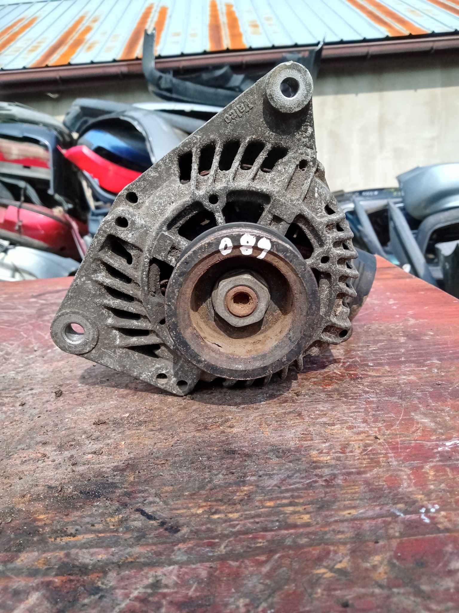 ALTERNATOR Audi 100 2.0 benzyna 93r.