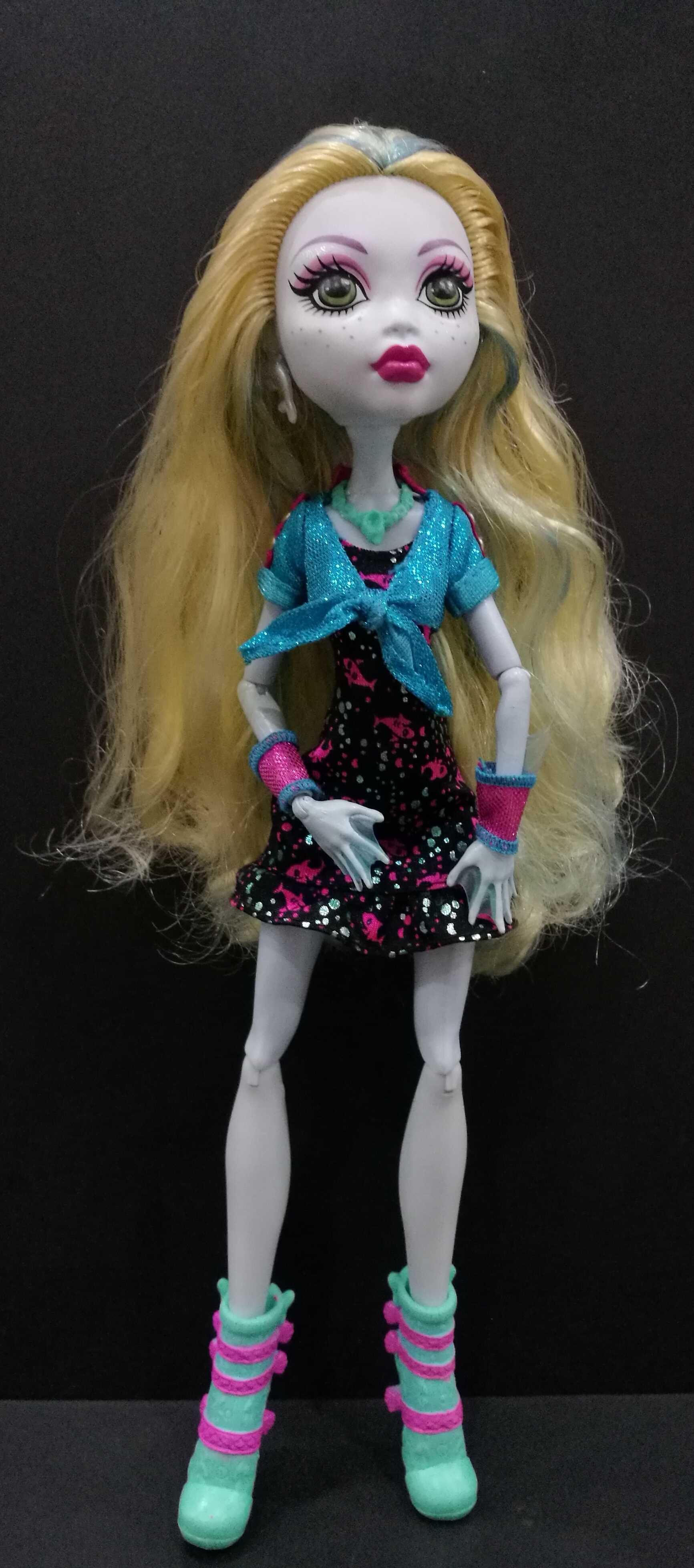 Ляльки та аксесуари Монстр Хай (Спектра, Лагуна Блю) Monster High
