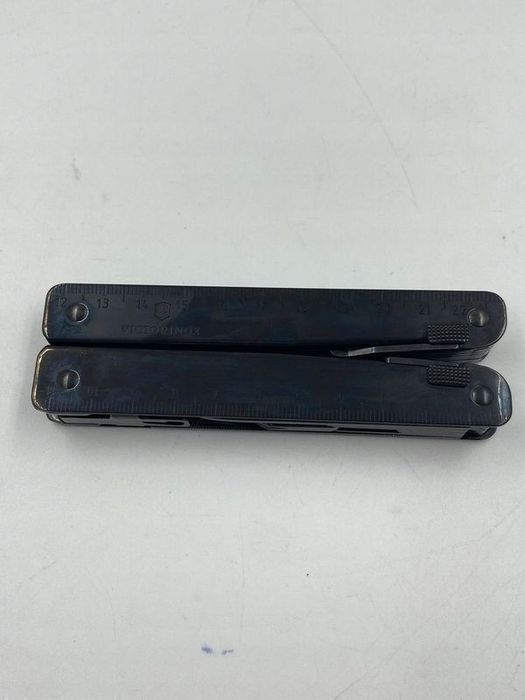 victorinox swisstool bs 3.0323.3cn black oksydowany + etui 27funkcji