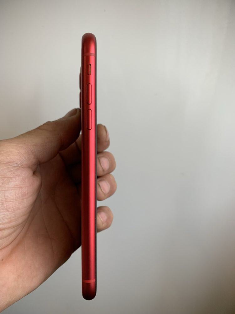 Iphone 11 128gb red на запчасти