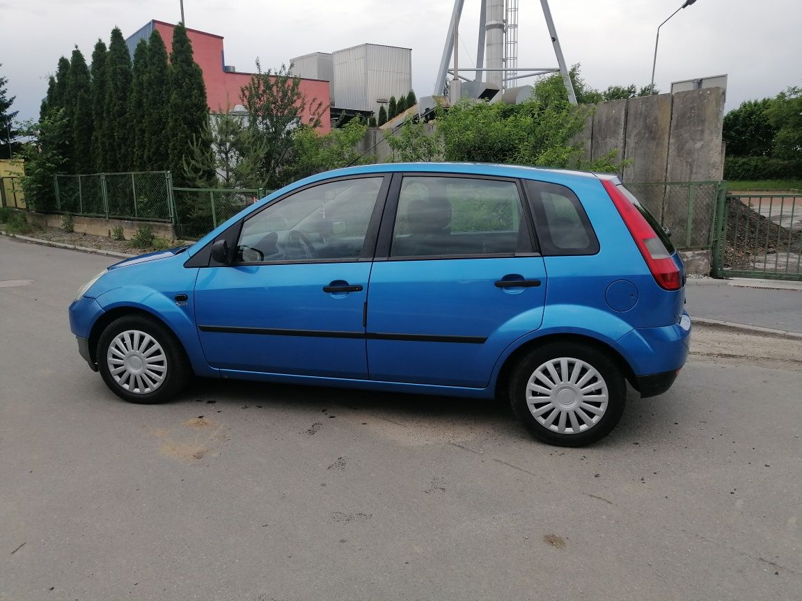 Ford Fiesta 5d. 1.3ben. SPRAWNA KLIMA