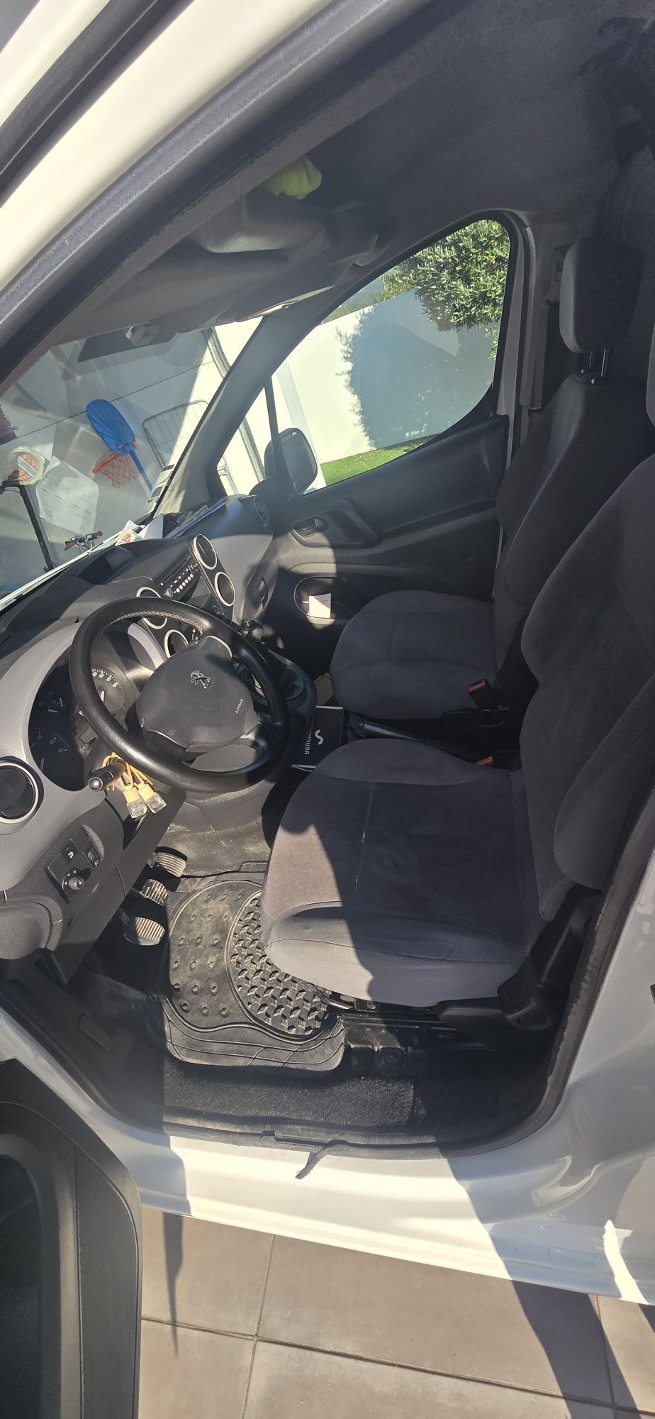 Peugeot partner 2012