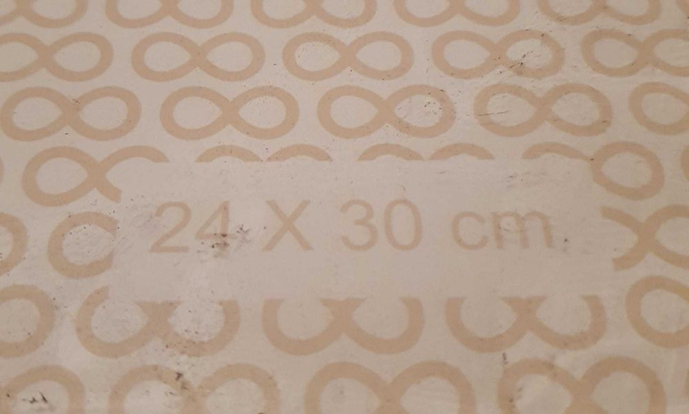 Moldura de parede AREA