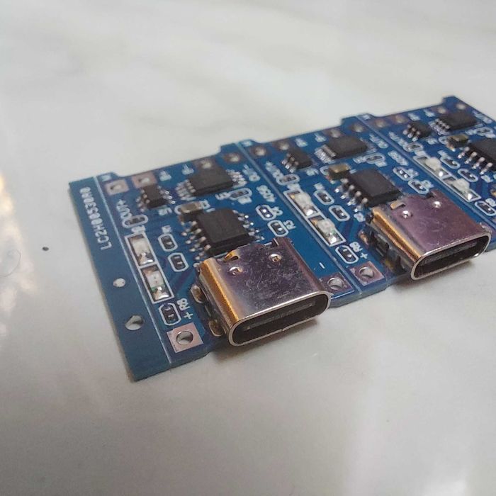 Плата зарядка 18650 Li-Ion с защитой и портом Type-C