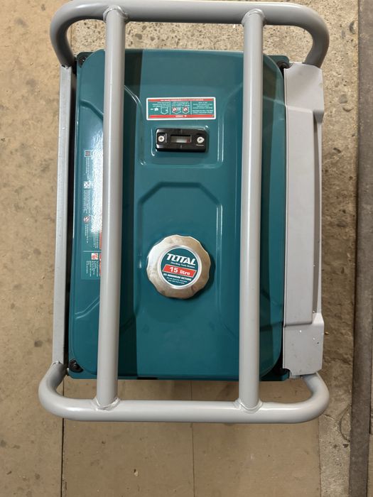 Бензоновий генератор Total TP135006 мощність 2.8/3.5КВТ