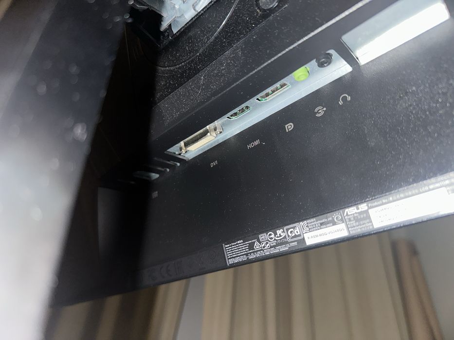 Monitor Gaming ASUS VG248QG (24 polegadas) 165hz e 0,5 ms