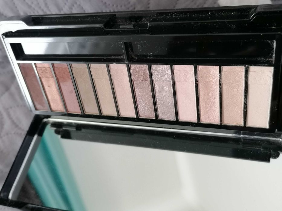 Палетка Жадор б/у