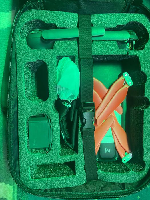 Dron FIMI X8 SE mało uzywany