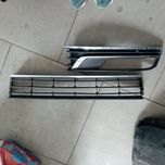Накладка туманки права решітка нижня VW Passat b7