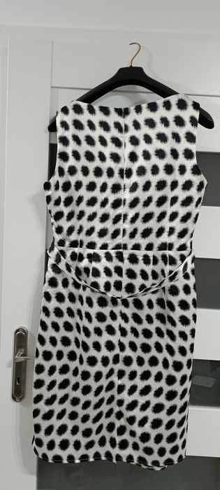 Sukienka wejściową