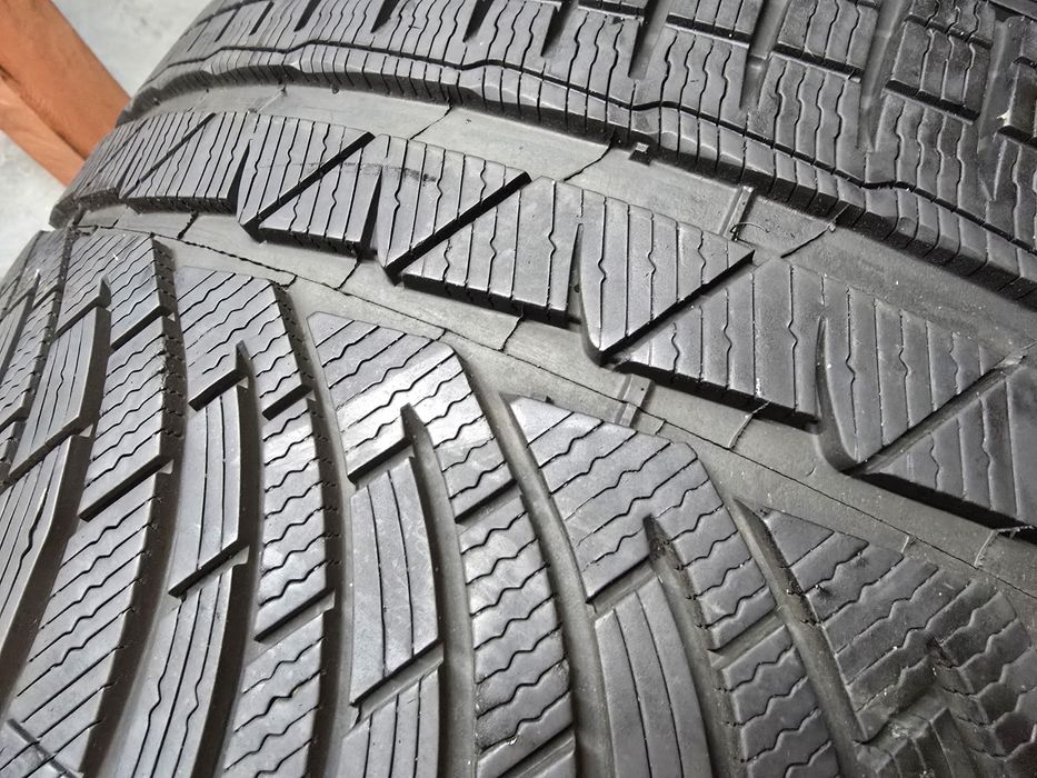 275/30/20  Michelin Alpin 4, super para 7,5_8mm