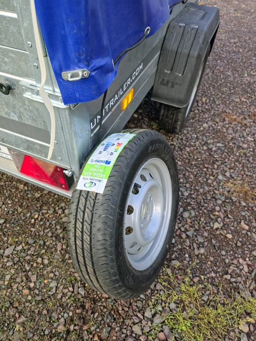Przyczepka Unitrailer 750 kg - półroczna