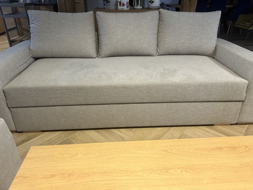 Sprzedam  zestaw sofa fotel puf