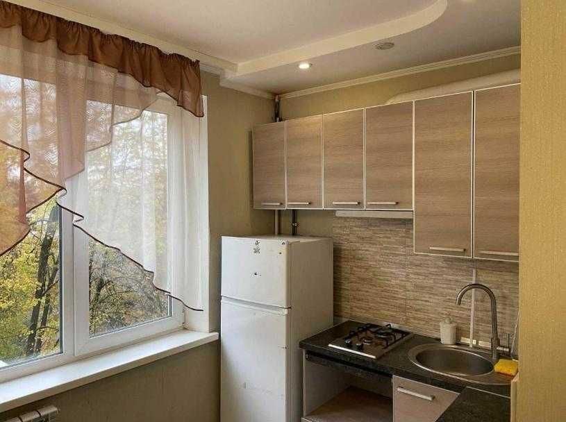 Продам 1к квартиру м.Холодная Гора