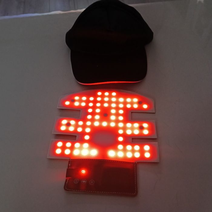 Czapka z światłem Led oraz wibracjami