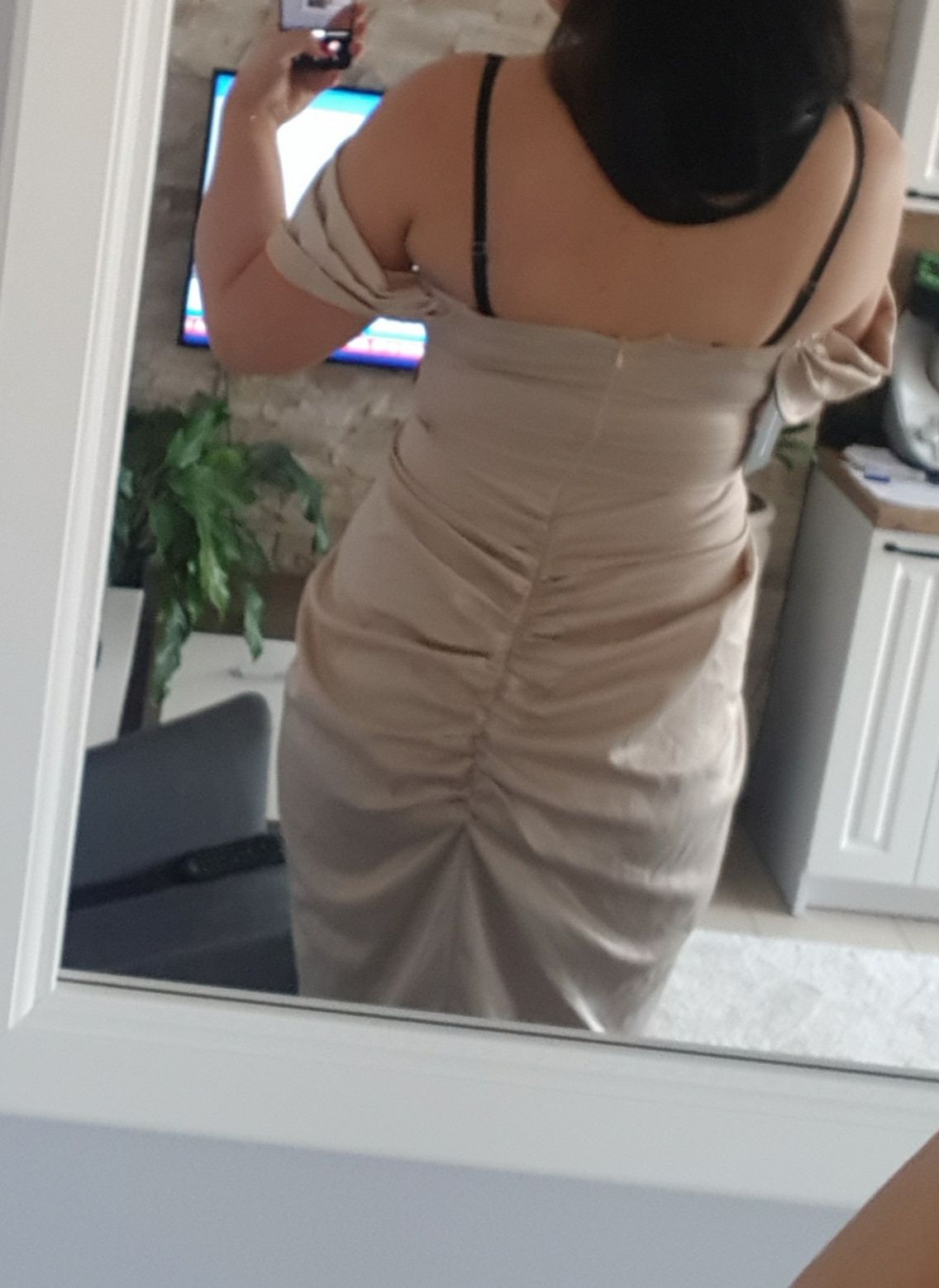 Drapowana gorsetowa satynowa sukienka midi L hiszpanka ASOS