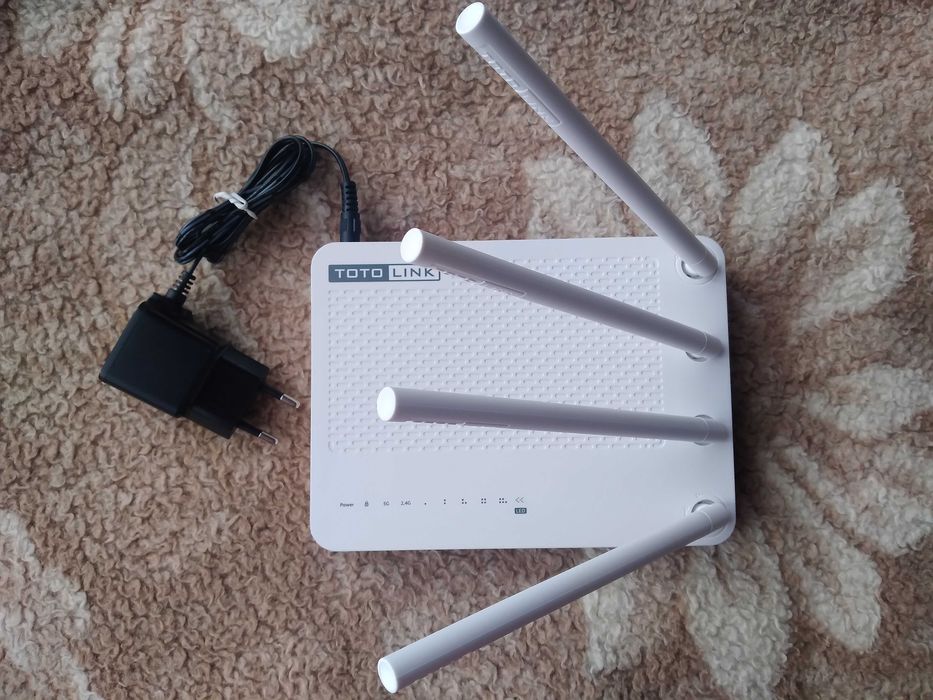 Роутер TotoLink A702R