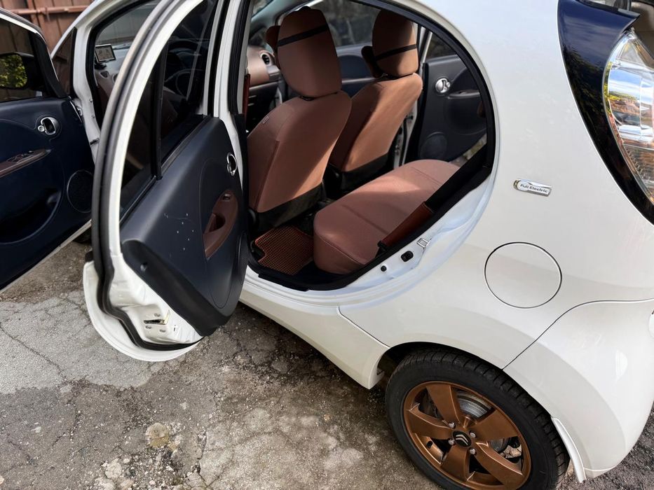 Citroen C- Zero 2012