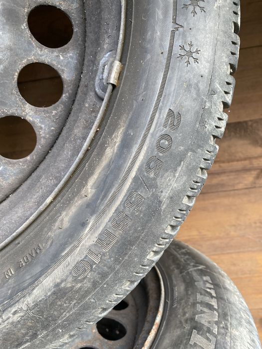 Koła Zimowe Dunlop 205/55/16 Mercedes C E