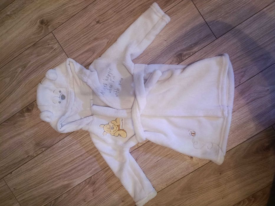 Szlafrok Kubuś Puchatek r.9-12