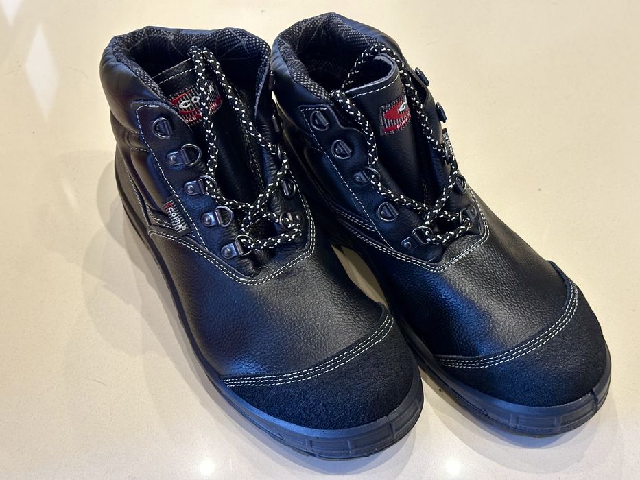 Cofra NOWE BUTY robocze Brno Black nowe obuwie do pracy S3 SRC 42