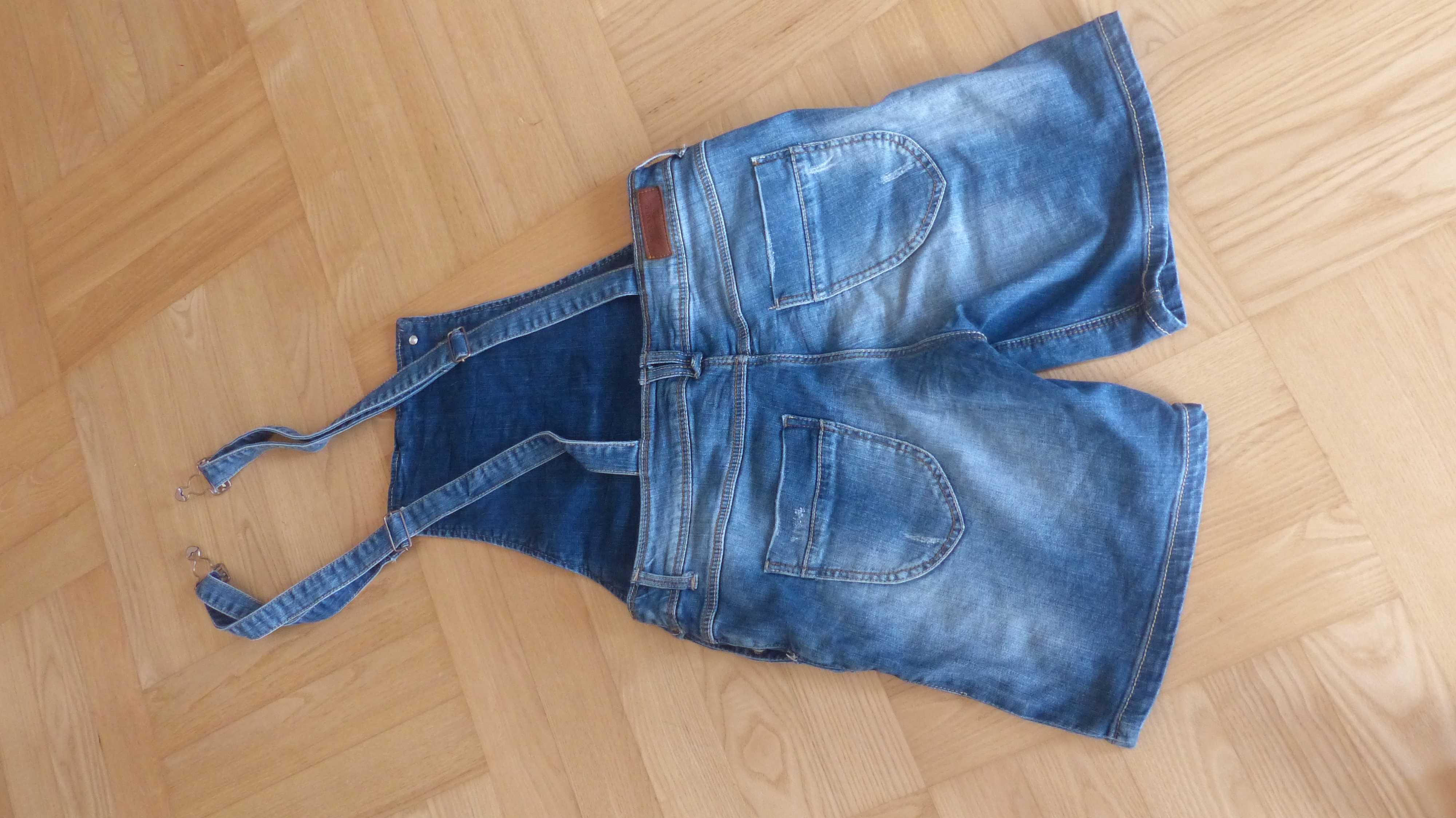 krótkie spodenki ogrodniczki jeans Reserved