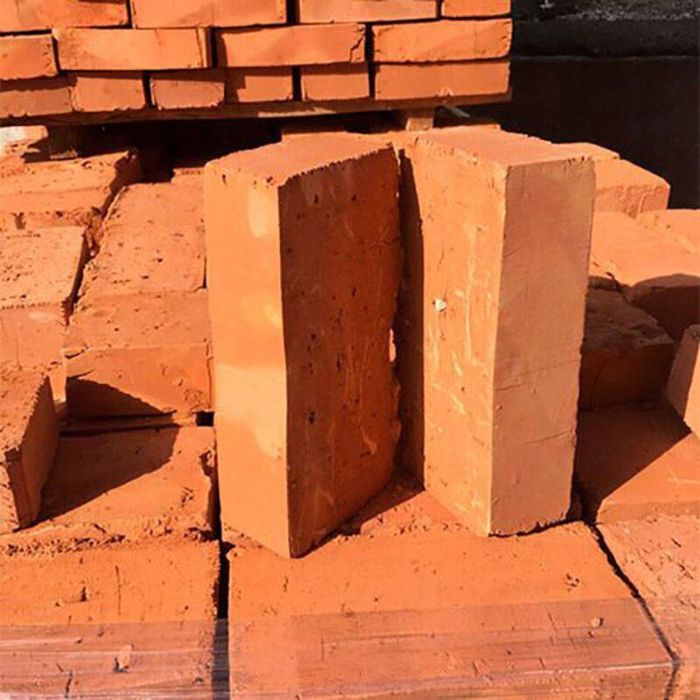 Будматеріали  блок з відсіву.