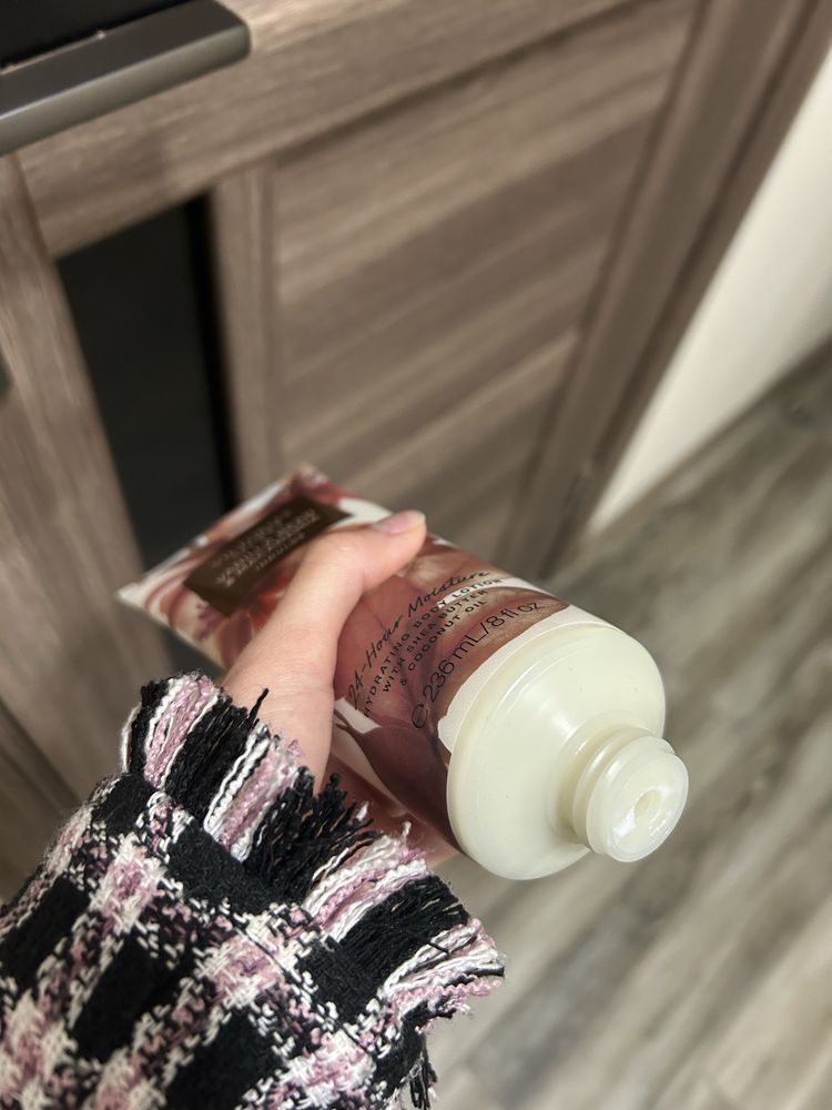 vanilla bean and macadamia victoria secret lotion лосьйон вікторія