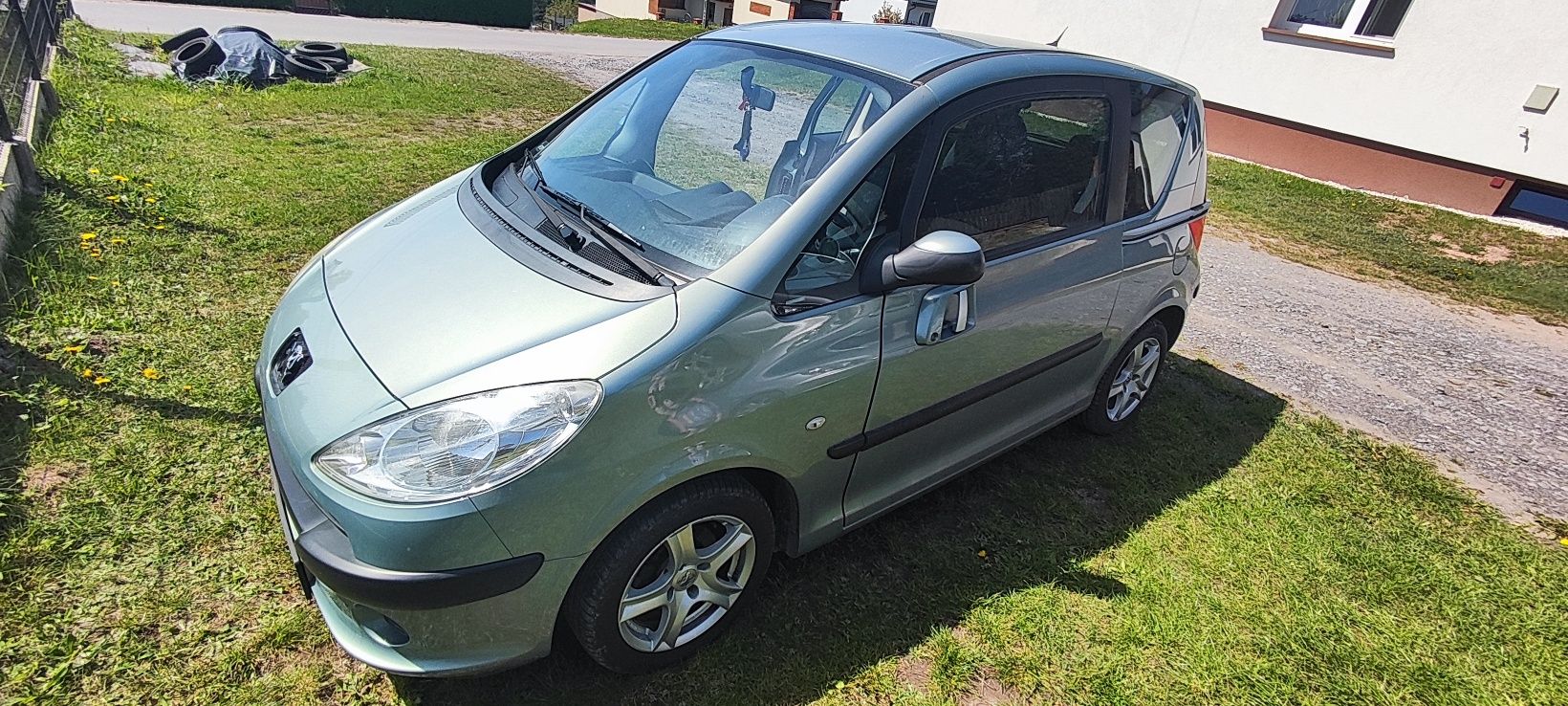 Peugeot 1007 1,4B 2006