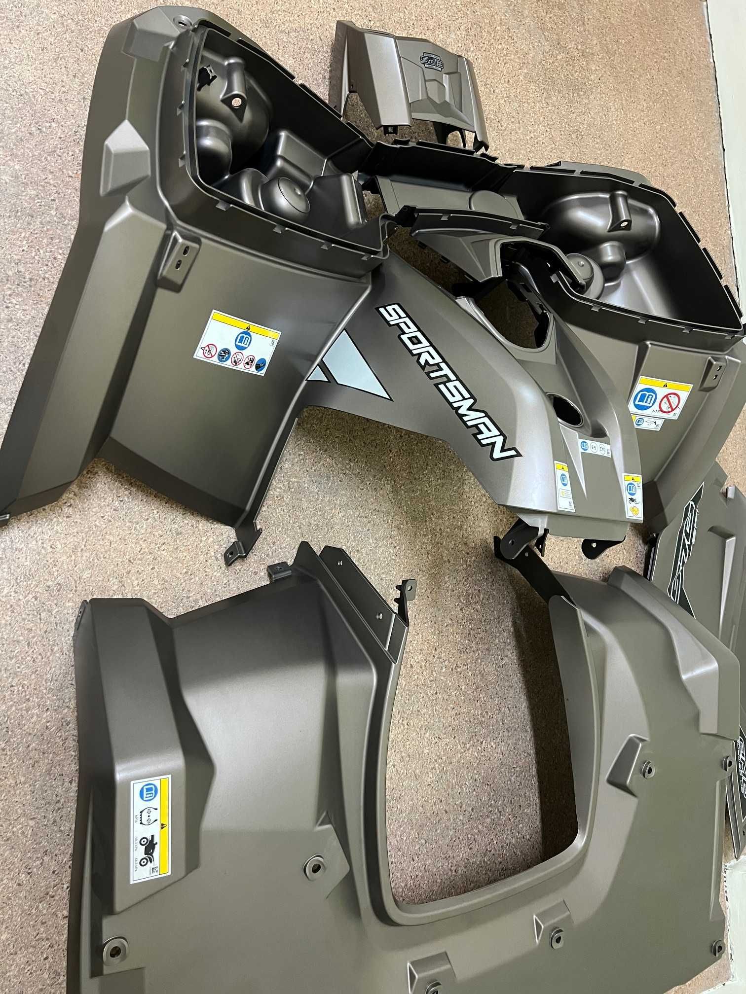 Polaris Sportsman 570 SP Touring komplet nowych plastików plastiki OEM