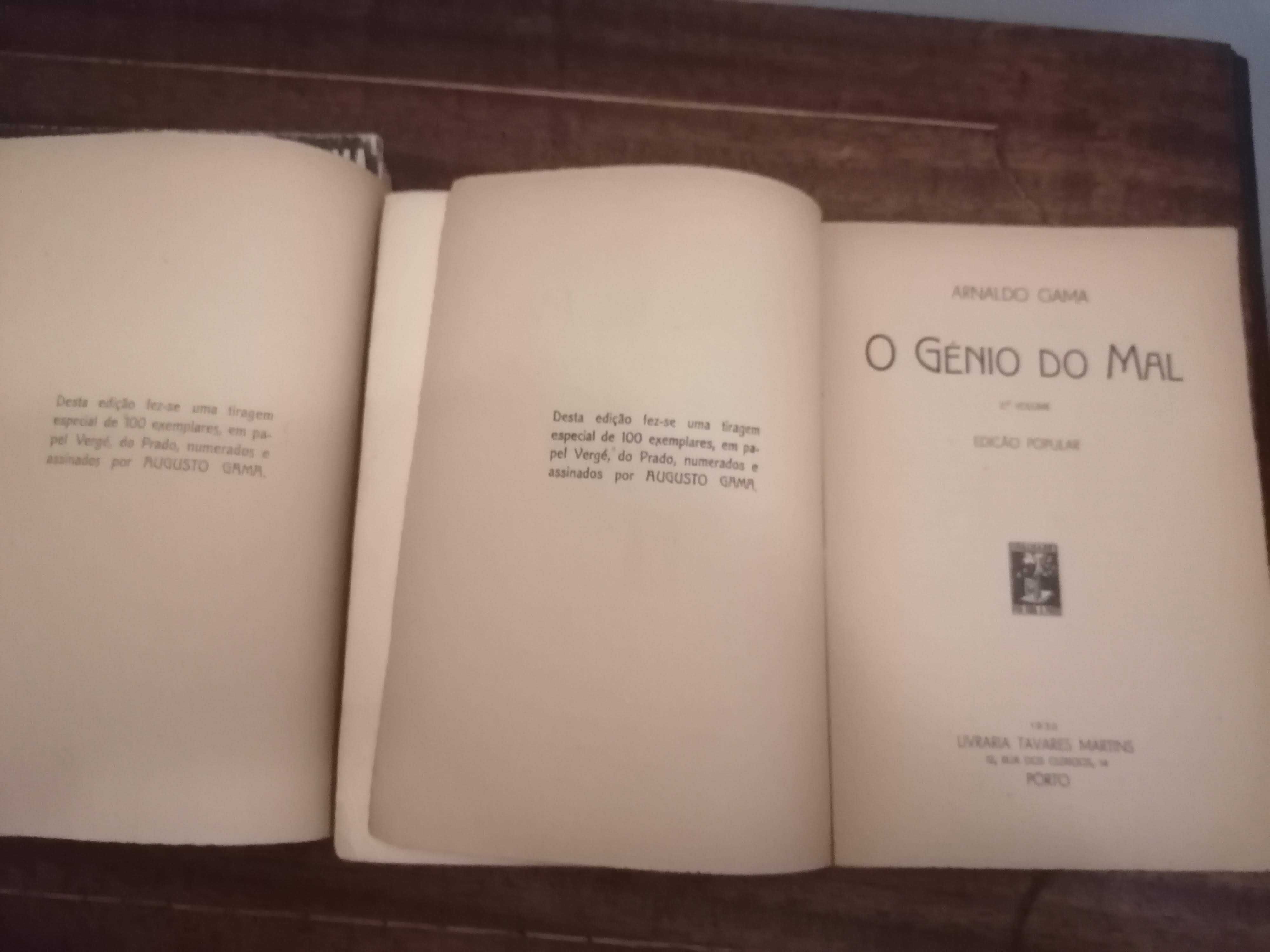 Livros “O Génio do Mal” de Arnaldo Gama